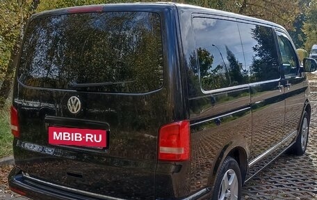 Volkswagen Multivan T5, 2012 год, 2 300 000 рублей, 3 фотография