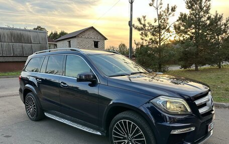 Mercedes-Benz GL-Класс, 2014 год, 4 000 000 рублей, 3 фотография