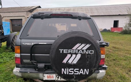 Nissan Terrano II рестайлинг, 1991 год, 330 000 рублей, 2 фотография