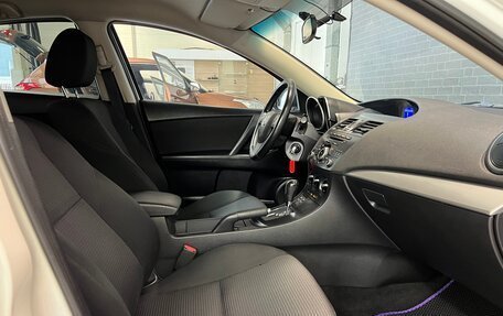 Mazda 3, 2012 год, 945 000 рублей, 10 фотография