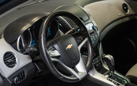 Chevrolet Cruze II, 2013 год, 775 000 рублей, 9 фотография