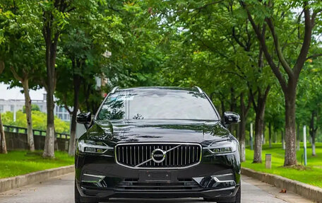 Volvo XC60 II, 2020 год, 3 300 000 рублей, 2 фотография