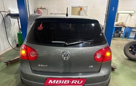 Volkswagen Golf V, 2006 год, 439 000 рублей, 4 фотография