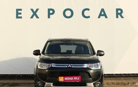 Mitsubishi Outlander III рестайлинг 3, 2014 год, 1 697 000 рублей, 2 фотография