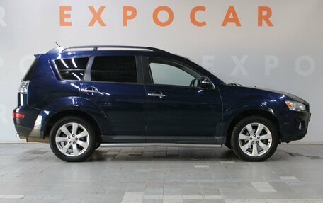 Mitsubishi Outlander III рестайлинг 3, 2011 год, 1 540 000 рублей, 4 фотография