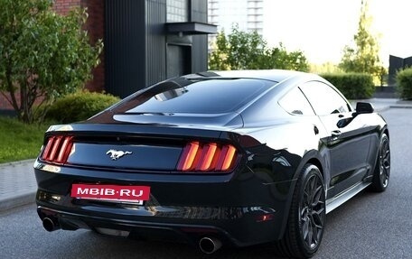 Ford Mustang VI рестайлинг, 2017 год, 2 590 000 рублей, 13 фотография