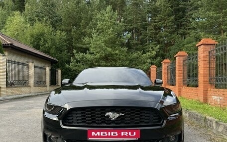 Ford Mustang VI рестайлинг, 2017 год, 2 590 000 рублей, 22 фотография