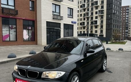 BMW 1 серия, 2009 год, 965 000 рублей, 2 фотография