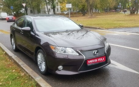 Lexus ES VII, 2013 год, 2 170 000 рублей, 1 фотография