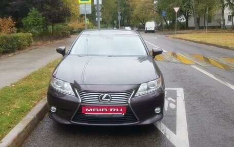 Lexus ES VII, 2013 год, 2 170 000 рублей, 2 фотография