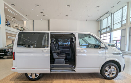 Volkswagen Multivan T6 рестайлинг, 2024 год, 14 100 000 рублей, 4 фотография