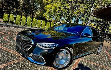 Mercedes-Benz Maybach S-Класс, 2022 год, 24 000 000 рублей, 14 фотография