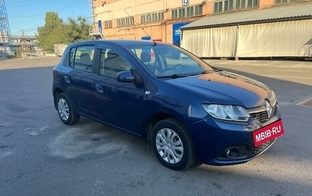 Renault Sandero II рестайлинг, 2014 год, 725 000 рублей, 3 фотография