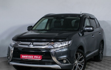 Mitsubishi Outlander III рестайлинг 3, 2016 год, 2 535 000 рублей, 1 фотография