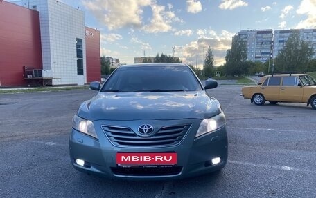 Toyota Camry, 2007 год, 1 150 000 рублей, 9 фотография