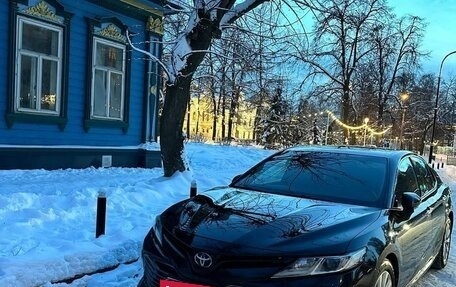 Toyota Camry, 2018 год, 2 950 000 рублей, 3 фотография