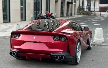 Ferrari 812, 2020 год, 38 000 000 рублей, 12 фотография