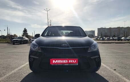 KIA Rio IV, 2017 год, 1 340 000 рублей, 2 фотография