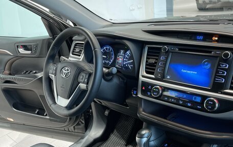 Toyota Highlander III, 2014 год, 3 144 000 рублей, 11 фотография