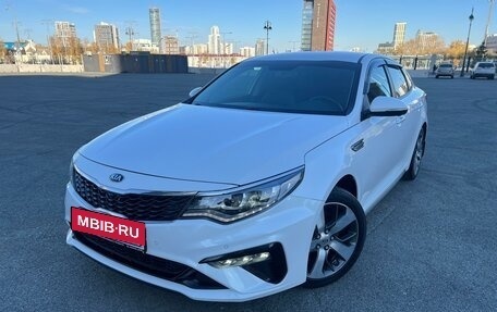 KIA Optima IV, 2020 год, 2 190 000 рублей, 2 фотография