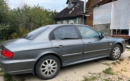 Hyundai Sonata IV рестайлинг, 2005 год, 550 000 рублей, 4 фотография