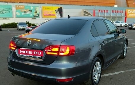 Volkswagen Jetta VI, 2014 год, 1 115 000 рублей, 2 фотография