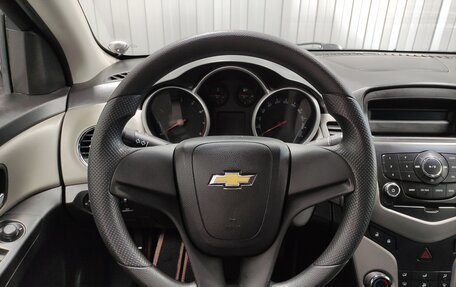 Chevrolet Cruze II, 2011 год, 790 000 рублей, 7 фотография