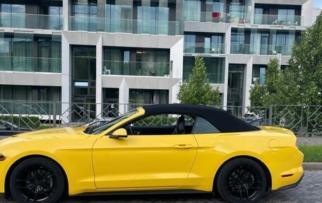 Ford Mustang VI рестайлинг, 2018 год, 3 330 000 рублей, 16 фотография