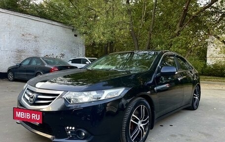 Honda Accord VIII рестайлинг, 2012 год, 1 450 000 рублей, 5 фотография