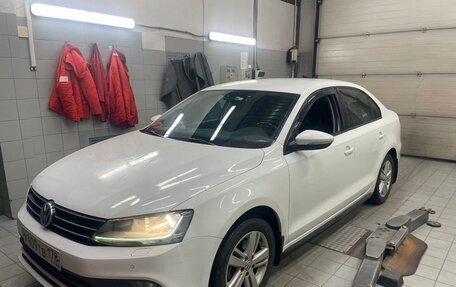 Volkswagen Jetta VI, 2017 год, 1 500 000 рублей, 3 фотография