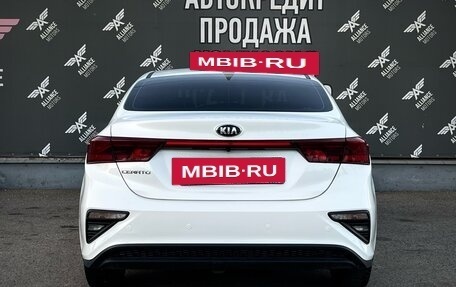 KIA Cerato IV, 2019 год, 1 950 000 рублей, 6 фотография