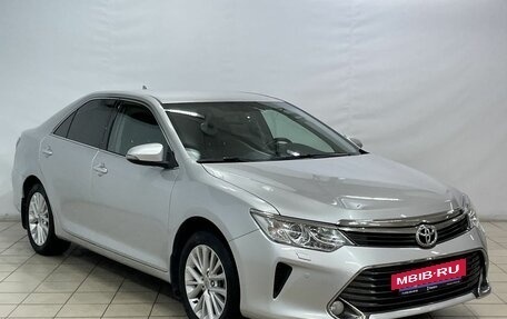 Toyota Camry, 2014 год, 2 295 000 рублей, 2 фотография