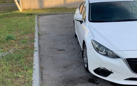 Mazda 3, 2014 год, 1 100 000 рублей, 2 фотография