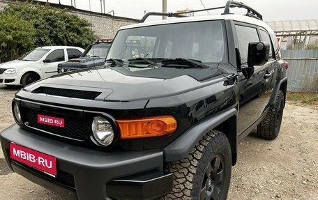 Toyota FJ Cruiser, 2006 год, 3 250 000 рублей, 1 фотография