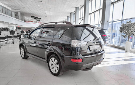 Mitsubishi Outlander III рестайлинг 3, 2011 год, 1 413 000 рублей, 7 фотография