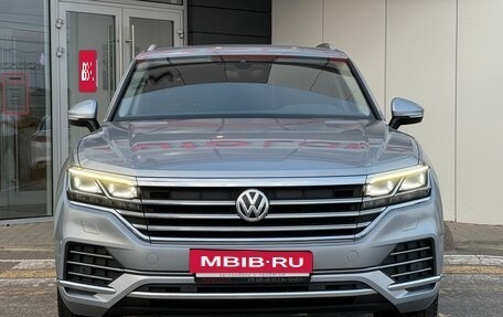 Volkswagen Touareg III, 2018 год, 4 990 000 рублей, 3 фотография