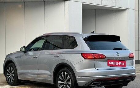 Volkswagen Touareg III, 2018 год, 4 990 000 рублей, 9 фотография