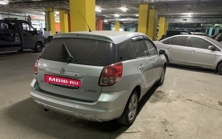 Toyota Matrix, 2004 год, 455 000 рублей, 3 фотография