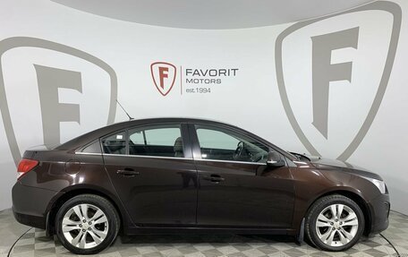 Chevrolet Cruze II, 2014 год, 800 000 рублей, 4 фотография