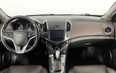 Chevrolet Cruze II, 2014 год, 800 000 рублей, 7 фотография