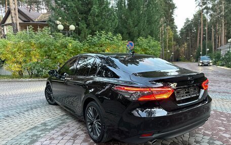 Toyota Camry, 2018 год, 3 480 000 рублей, 6 фотография