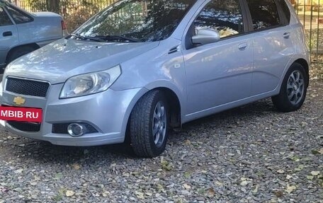 Chevrolet Aveo III, 2009 год, 680 000 рублей, 2 фотография