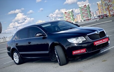 Skoda Superb III рестайлинг, 2010 год, 1 170 000 рублей, 3 фотография