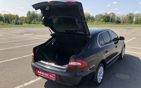 Skoda Superb III рестайлинг, 2010 год, 1 170 000 рублей, 17 фотография