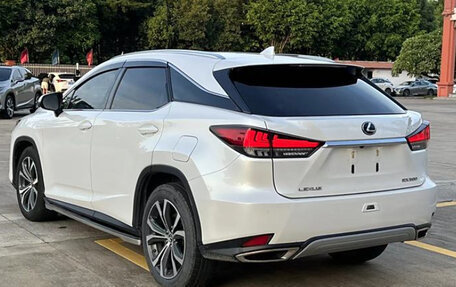 Lexus RX IV рестайлинг, 2021 год, 5 190 000 рублей, 6 фотография