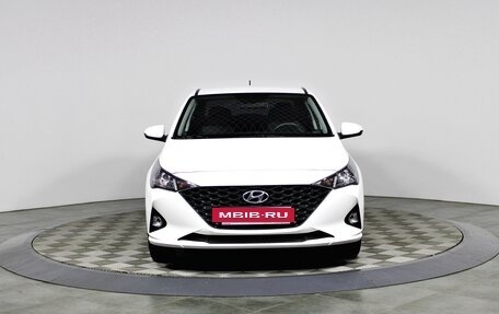 Hyundai Solaris II рестайлинг, 2021 год, 1 897 000 рублей, 2 фотография