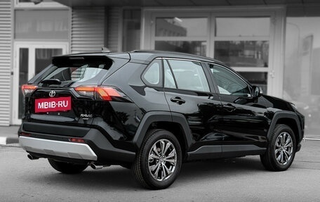 Toyota RAV4, 2024 год, 4 970 000 рублей, 4 фотография