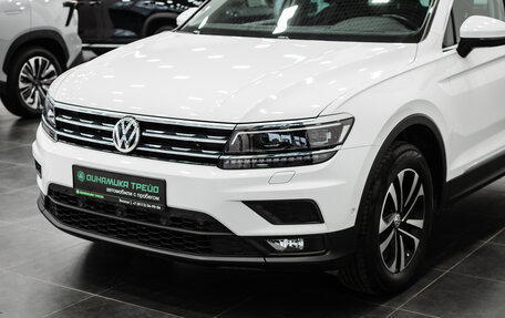 Volkswagen Tiguan II, 2019 год, 3 400 000 рублей, 3 фотография