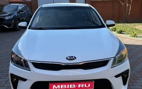 KIA Rio IV, 2017 год, 1 050 000 рублей, 1 фотография