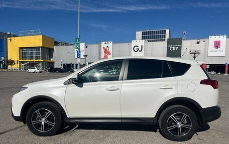 Toyota RAV4, 2015 год, 2 138 000 рублей, 8 фотография